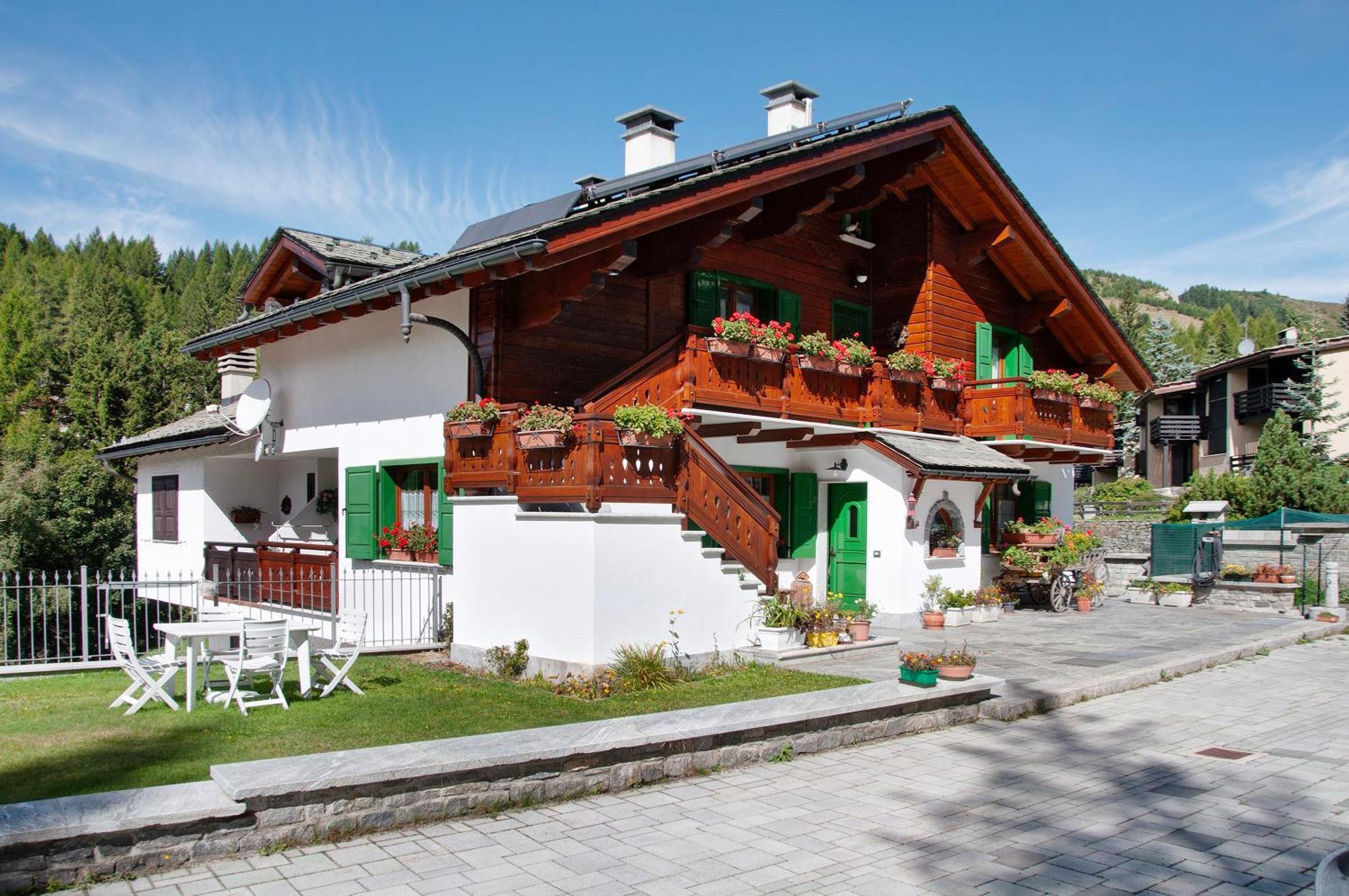 Ginepro Casa Vacanze Madesimo Exterior foto
